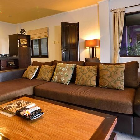 Dolphin Beach Bali Ловина Экстерьер фото