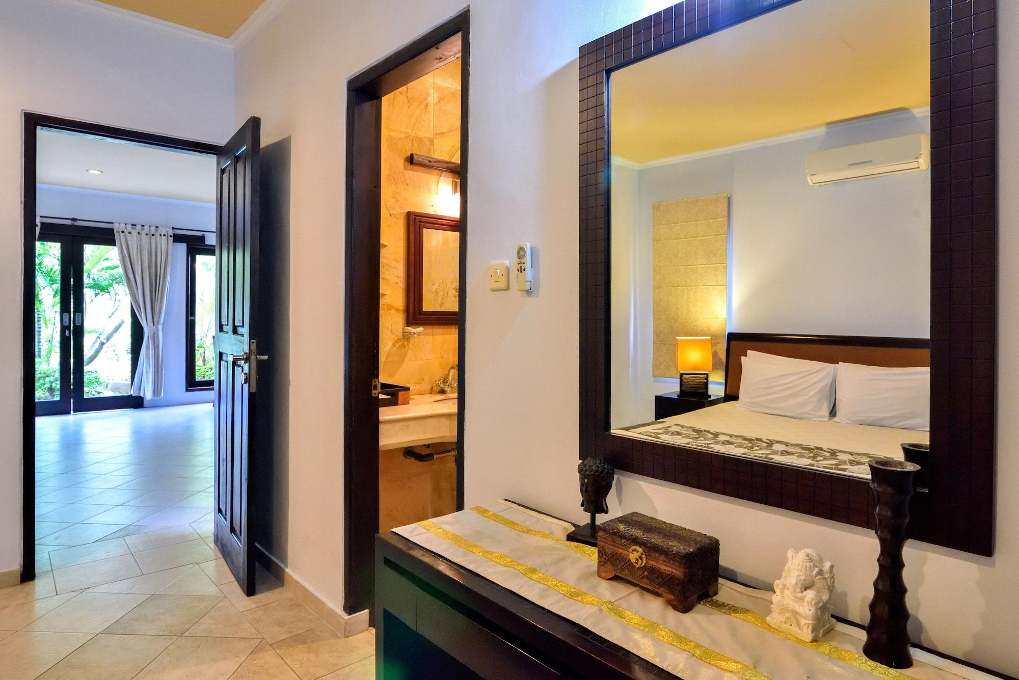 Dolphin Beach Bali Ловина Экстерьер фото